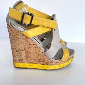 Charles David leather high heel sandals, Size 6.5, Made in China